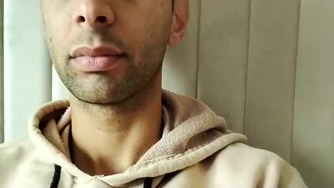 Snapshot of tunisiensexyguy chatting on 01/19/25, 08:50 TunisienSexyGuy online show from 01/19/25, 08:50