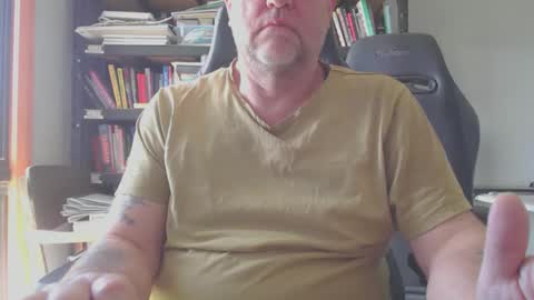Snapshot of turbocad chatting on 10/25/25, 11:43 turbocad online show from 10/25/25, 11:43