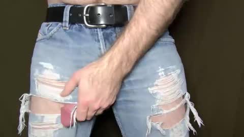 Phil Box online show from 02/11/26, 02:49