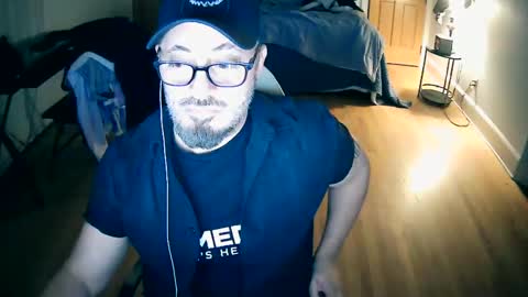 Snapshot of tuscan_taurus chatting on 10/31/25, 08:37 tuscan_taurus online show from 10/31/25, 08:37