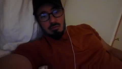 Snapshot of tuscan_taurus chatting on 11/15/25, 02:09 tuscan_taurus online show from 11/15/25, 02:09