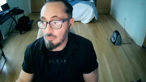 Snapshot of tuscan_taurus chatting on 01/14/26, 09:09 tuscan_taurus online show from 01/14/26, 09:09