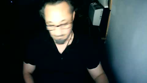Snapshot of tuscan_taurus chatting on 06/18/26, 07:30 tuscan_taurus online show from 06/18/26, 07:30