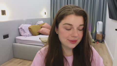 Snapshot of tutti_frutti_ chatting on 01/29/25, 09:17 Ariana online show from 01/29/25, 09:17