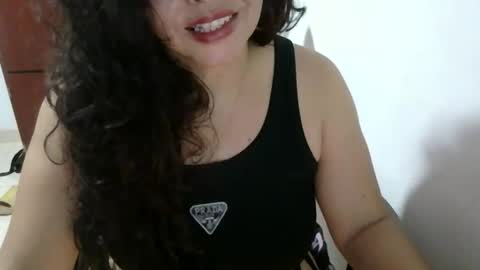 tuzusy online show from 05/06/26, 01:38