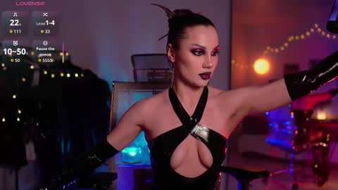 Snapshot of tv_miss chatting on 03/15/26, 06:52 Miss Veth online show from 03/15/26, 06:52