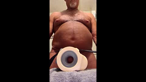 Snapshot of tvland1960 chatting on 04/02/26, 03:37 tvland1960 online show from 04/02/26, 03:37