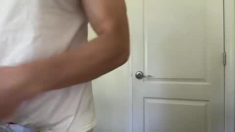 tw4_5 online show from 10/20/25, 04:51