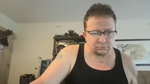 Snapshot of tweeter74 chatting on 02/02/26, 07:23 Tweeter74 online show from 02/02/26, 07:23