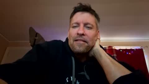 Snapshot of twerkandjerkk chatting on 02/14/26, 04:26 twerkandjerkk online show from 02/14/26, 04:26