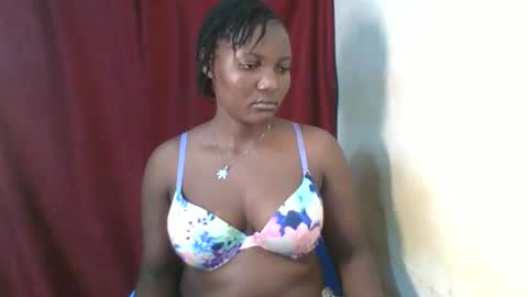 Snapshot of twerker_lyly chatting on 09/10/25, 11:21 twerker_lyly online show from 09/10/25, 11:21