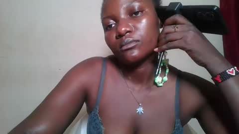 twerker_lyly online show from 11/01/25, 09:06