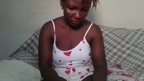 twerker_lyly online show from 11/23/25, 04:40