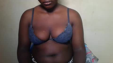 twerker_lyly online show from 12/20/25, 06:59