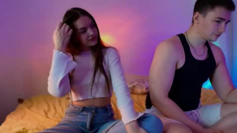 Snapshot of twiceashotxxx chatting on 03/22/26, 06:22 Kris and David online show from 03/22/26, 06:22