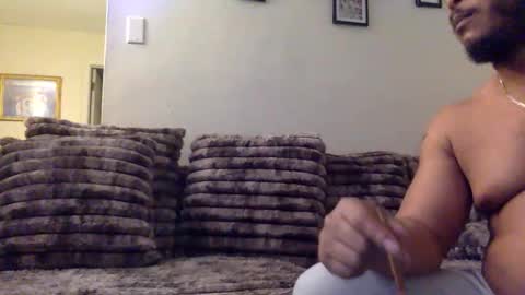 Snapshot of twinandlea chatting on 02/28/26, 02:56 Twin and Lea online show from 02/28/26, 02:56