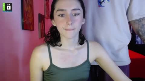 Snapshot of twinflamesxx chatting on 01/15/25, 06:51 TwinFlamesXX online show from 01/15/25, 06:51