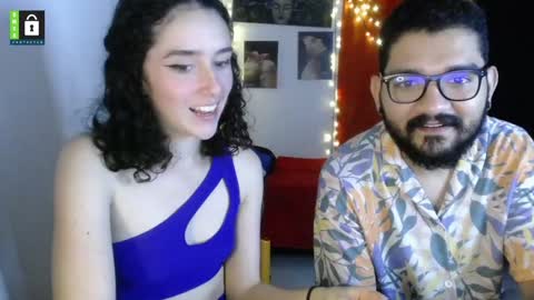 Snapshot of twinflamesxx chatting on 01/17/25, 01:04 TwinFlamesXX online show from 01/17/25, 01:04