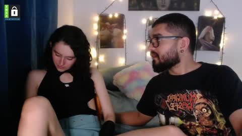 Snapshot of twinflamesxx chatting on 02/05/25, 01:47 TwinFlamesXX online show from 02/05/25, 01:47