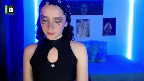 Snapshot of twinflamesxx chatting on 03/06/25, 01:48 TwinFlamesXX online show from 03/06/25, 01:48