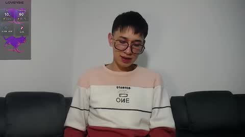 Snapshot of twink_daren chatting on 03/06/25, 06:05 Mr Daren online show from 03/06/25, 06:05