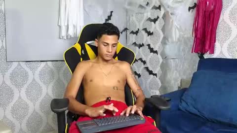 Dani online show from 10/23/25, 09:57