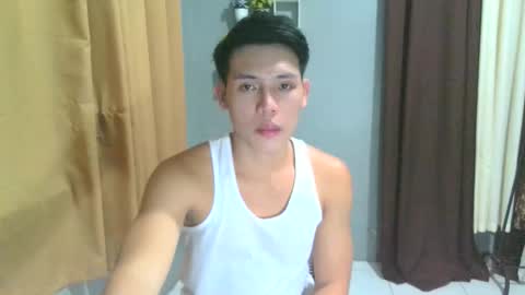 Snapshot of twink_marlon chatting on 06/01/26, 01:02 Twink sj online show from 06/01/26, 01:02