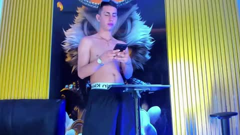 twink_scott19 online show from 09/26/25, 11:31