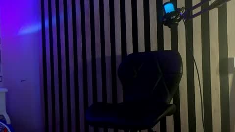 Sebastin online show from 06/06/26, 12:21
