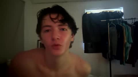 twinkboyboi69 online show from 05/15/26, 02:13
