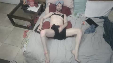 Snapshot of twinkie7 chatting on 03/06/26, 04:36 Twinkie 333 online show from 03/06/26, 04:36