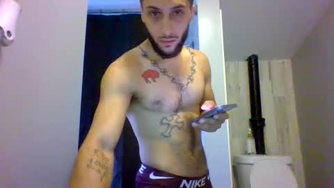 Snapshot of twinklestar04 chatting on 09/19/25, 01:34 twinklestar04 online show from 09/19/25, 01:34