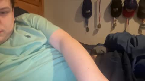 Snapshot of twinkmikexxx12 chatting on 02/01/25, 12:51 mike online show from 02/01/25, 12:51