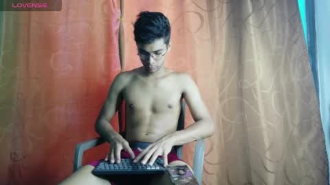 twinksecrets_ online show from 05/09/26, 11:48