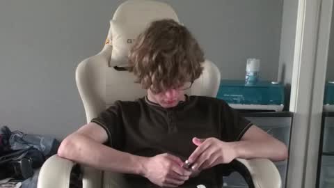 shytwink online show from 03/25/26, 04:13