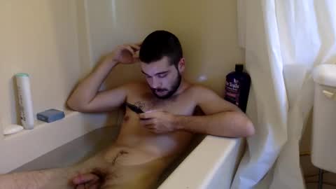 Snapshot of twinkybell chatting on 11/05/25, 07:47 twinkybell online show from 11/05/25, 07:47