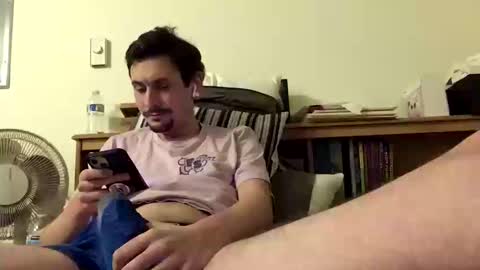 Snapshot of twinkymcgee1234 chatting on 10/14/25, 06:03 TwinkyMcgee online show from 10/14/25, 06:03