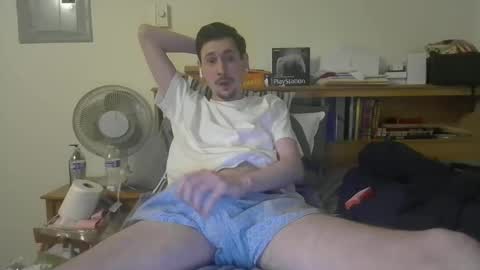 Snapshot of twinkymcgee1234 chatting on 02/17/26, 07:49 TwinkyMcgee online show from 02/17/26, 07:49