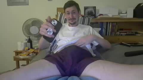 TwinkyMcgee online show from 05/01/26, 06:51