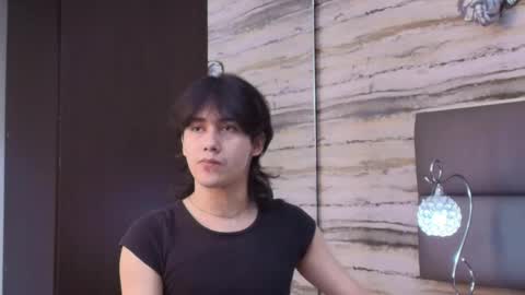 twinslovers_ online show from 05/22/26, 04:19
