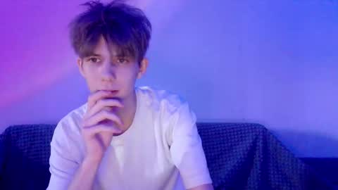 TwiShadow online show from 02/19/26, 12:01