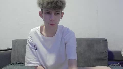 TwiShadow online show from 02/28/26, 04:19