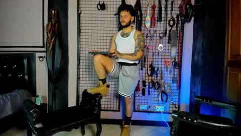 Snapshot of twisted_fantasy_ chatting on 03/06/26, 03:36 Clio Tadeo online show from 03/06/26, 03:36