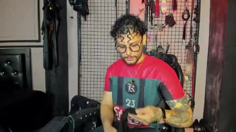 Clio  Tadeo online show from 05/12/26, 03:03