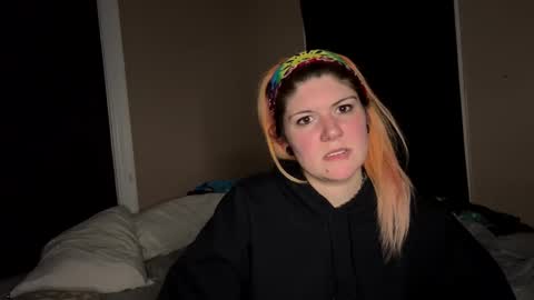 Snapshot of twitchinwhore chatting on 02/13/25, 04:54 twitchinwhore online show from 02/13/25, 04:54