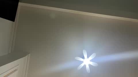 Snapshot of two2tango69396510 chatting on 09/13/25, 06:24 two2tango69396510 online show from 09/13/25, 06:24