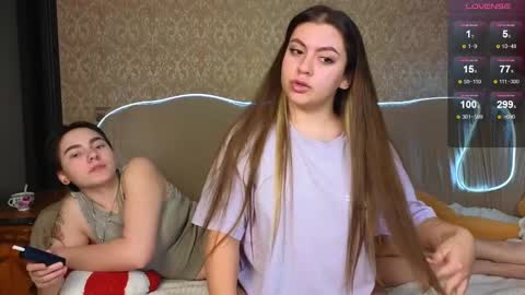 Welcome guys We Lili and Vic  PVT open online show from 01/11/25, 07:17