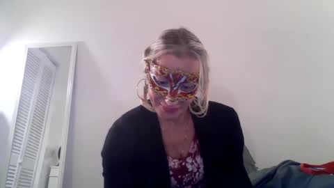 Snapshot of twoboobsonepenis chatting on 06/28/26, 12:16 twoboobsonepenis online show from 06/28/26, 12:16