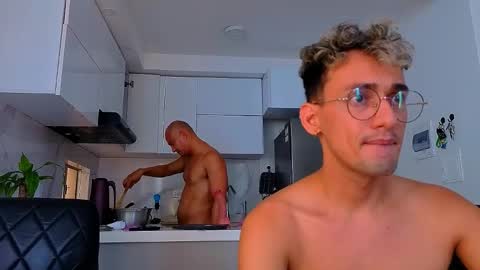 twoboyshot24 online show from 05/11/26, 02:45