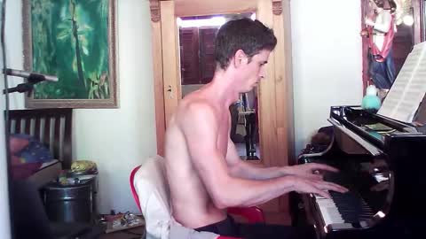 Snapshot of twoforallprivate chatting on 12/26/24, 07:27 TobeBritta online show from 12/26/24, 07:27